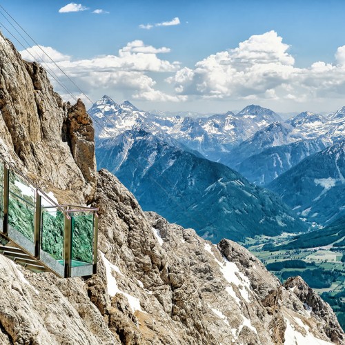 Ausblick vom Dachstein-Gletscher auf Ramsau